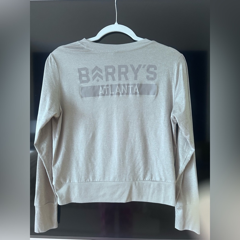 BARRYS ATLANTA, ATHLETIC LIGHT GRAY SWEATER SIZE:S WOMENS